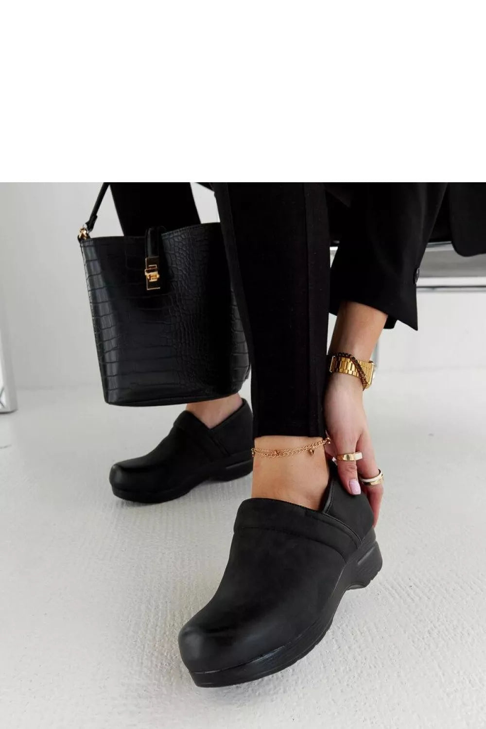 Pusbačiai, modelis 206480, Solea