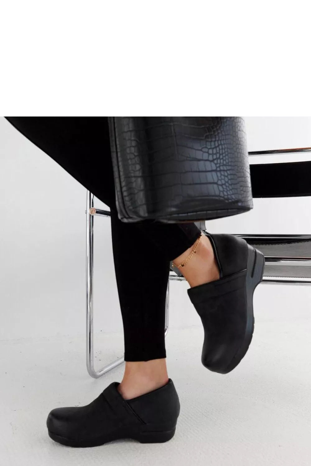 Pusbačiai, modelis 206480, Solea