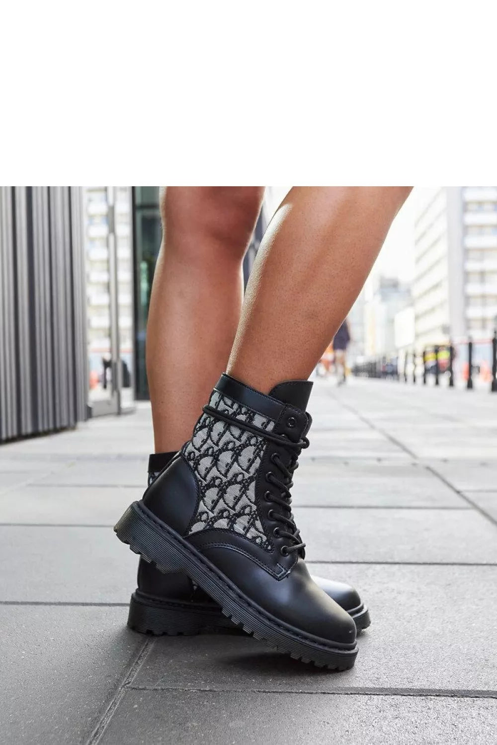 Batai, modelis 206531 Solea