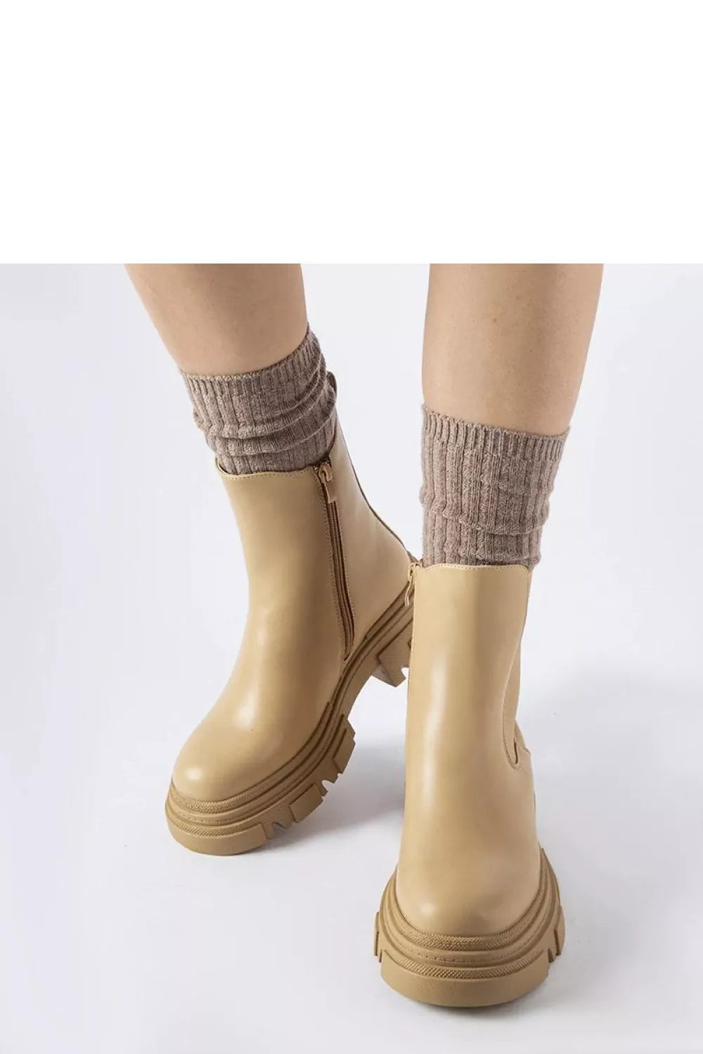 Batai, modelis 206537 Solea