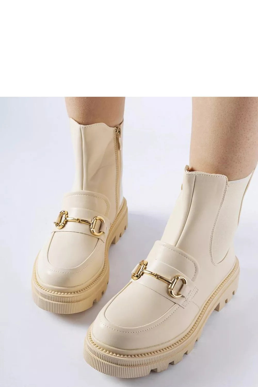 Batai, modelis 206539 Solea