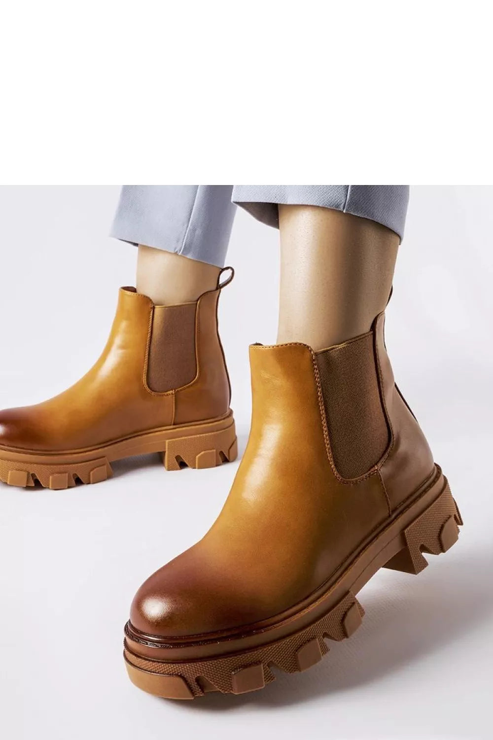 Batai, modelis 206557 Solea