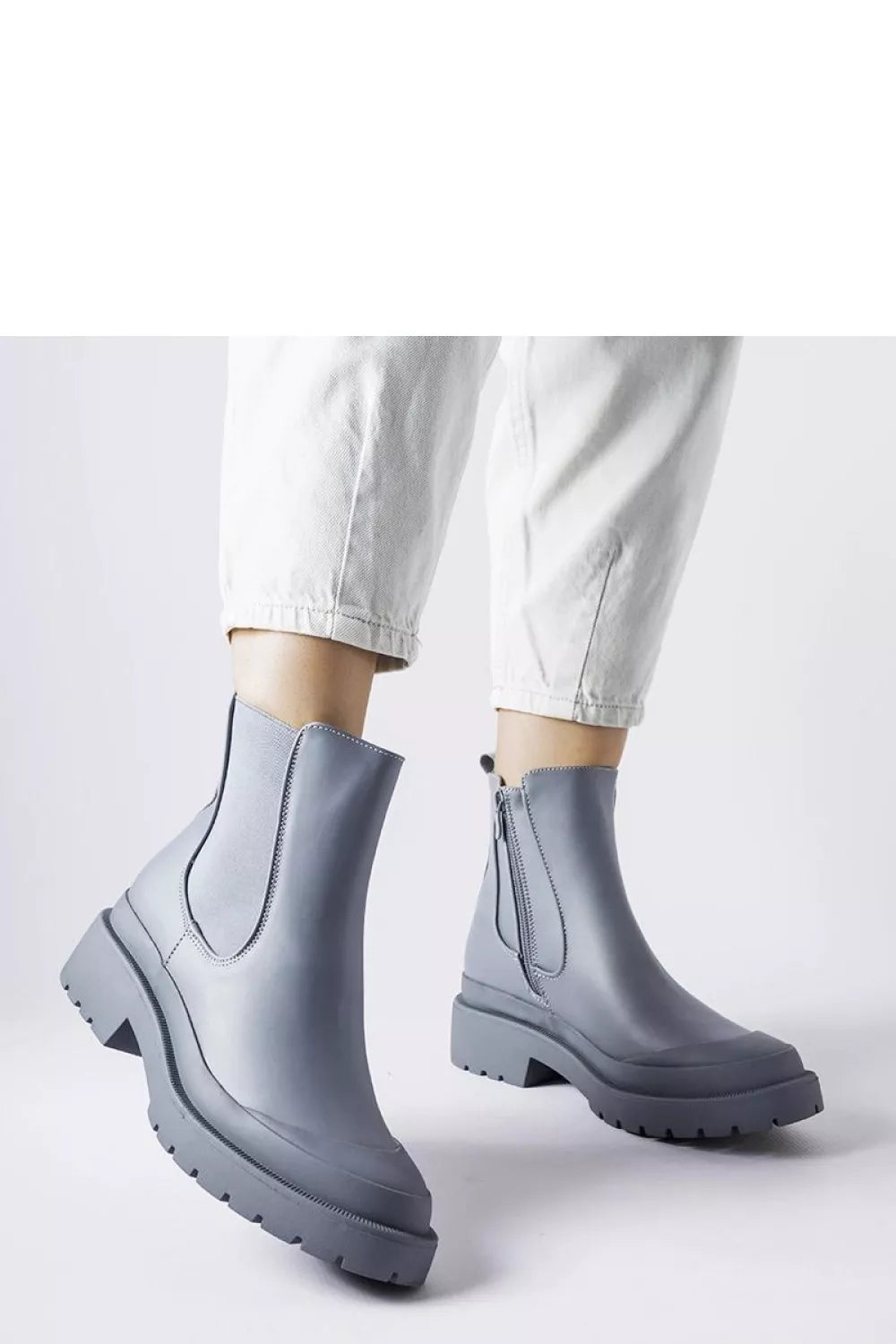 Batai, modelis 206560 Solea