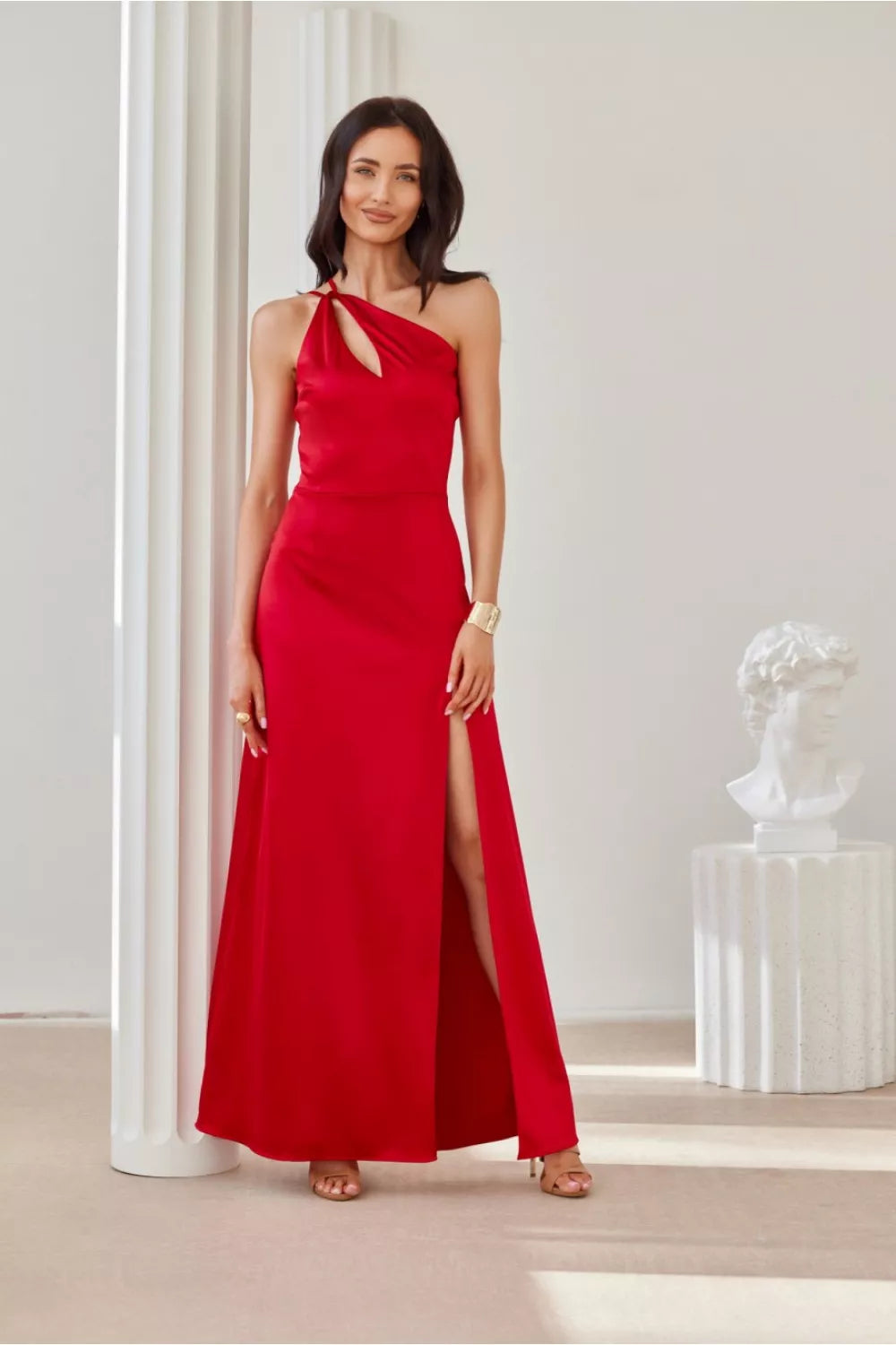 Ilga suknelė, modelis 206975, Roco Fashion