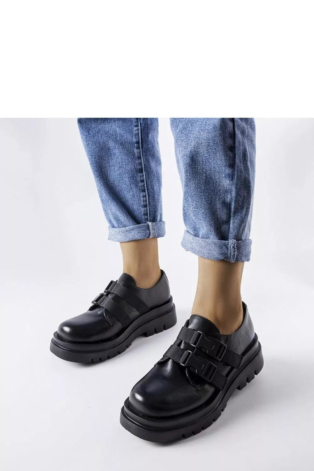 Pusbačiai, modelis 207041, Solea