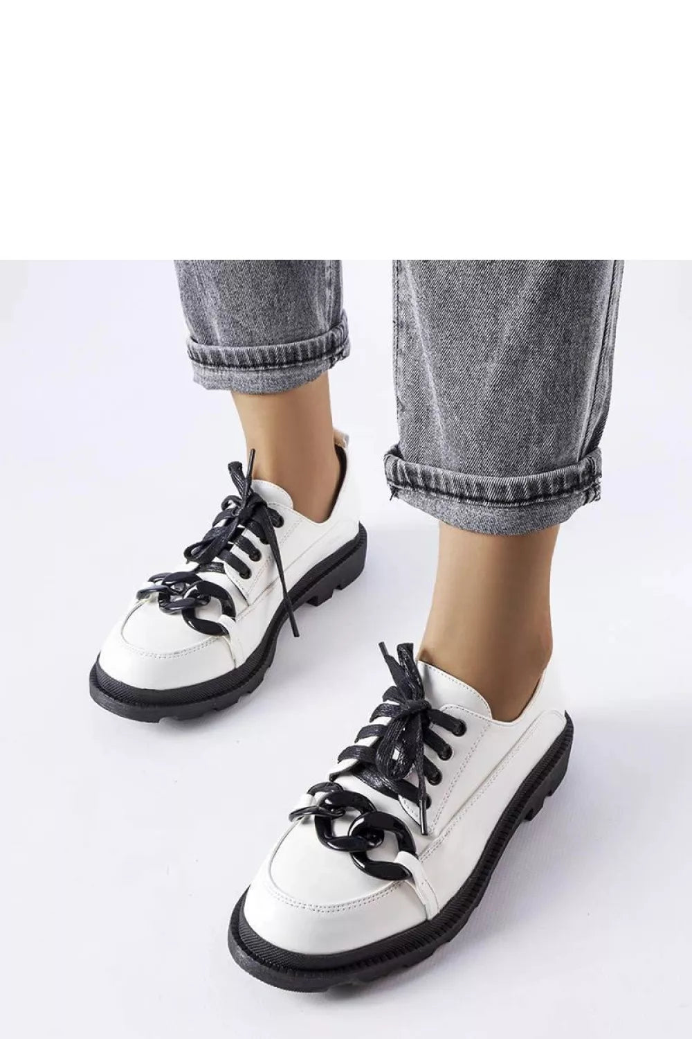 Pusbačiai, modelis 207076, padas