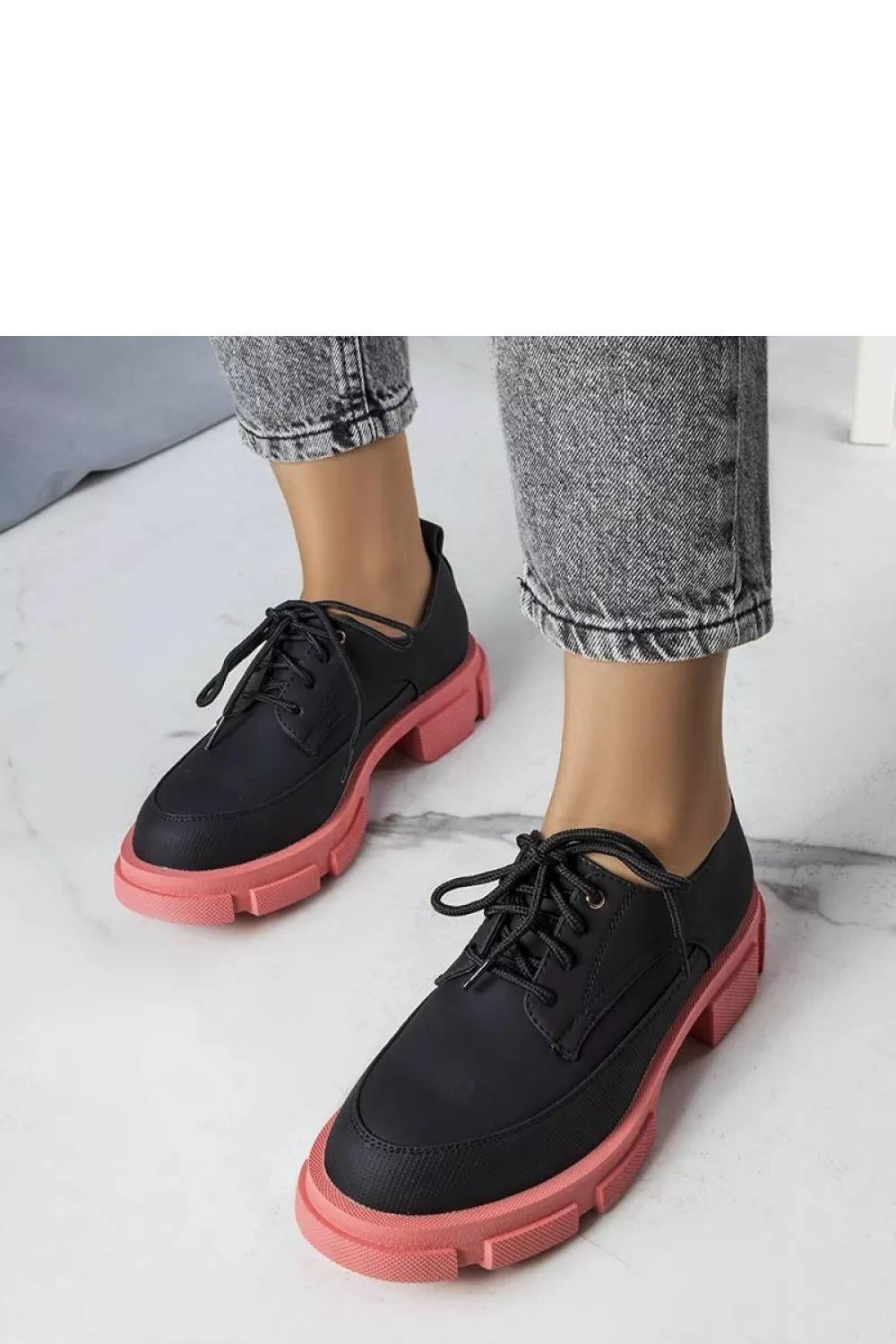 Pusbačiai, modelis 207090 Solea