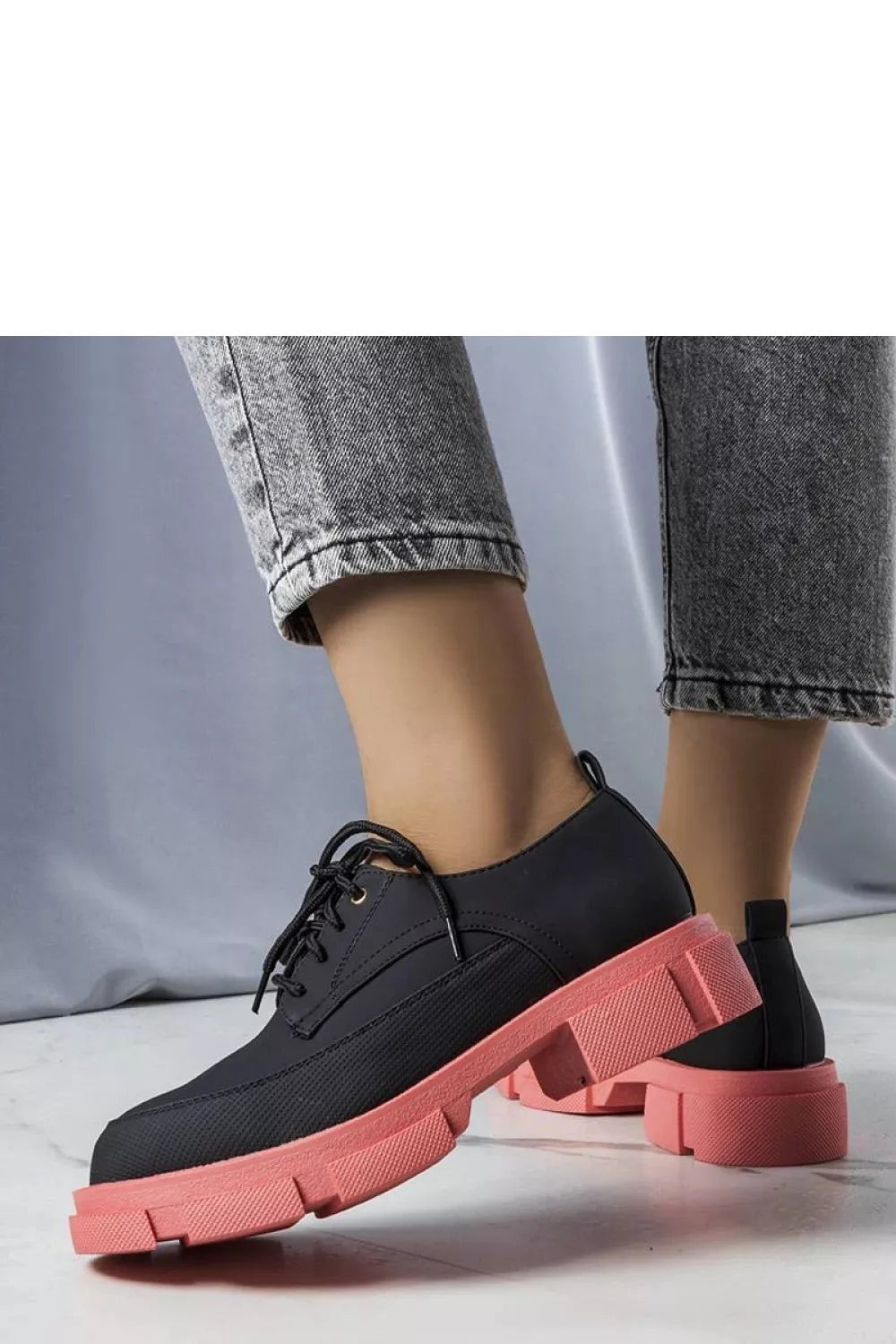 Pusbačiai, modelis 207090 Solea