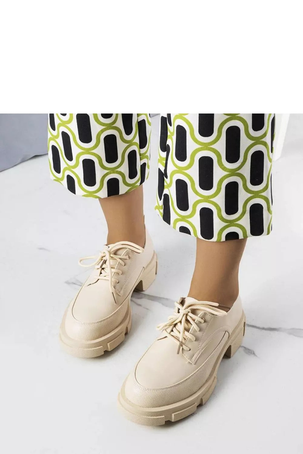 Pusbačiai, modelis 207091 Solea