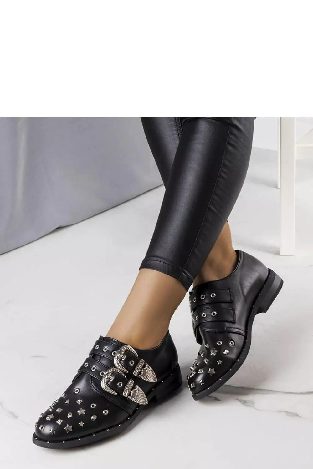 Pusbačiai, modelis 207092 Solea