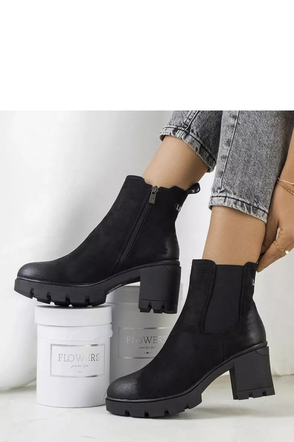 Auliniai batai su kulnais, modelis 207093 Solea