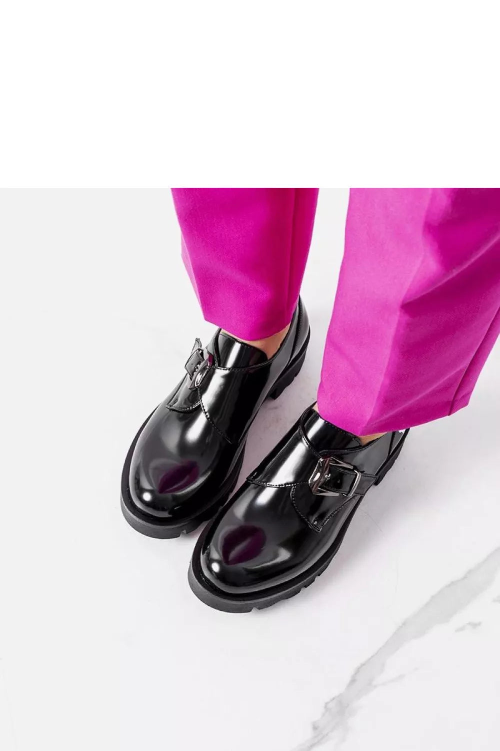 Pusbačiai, modelis 207094 Solea