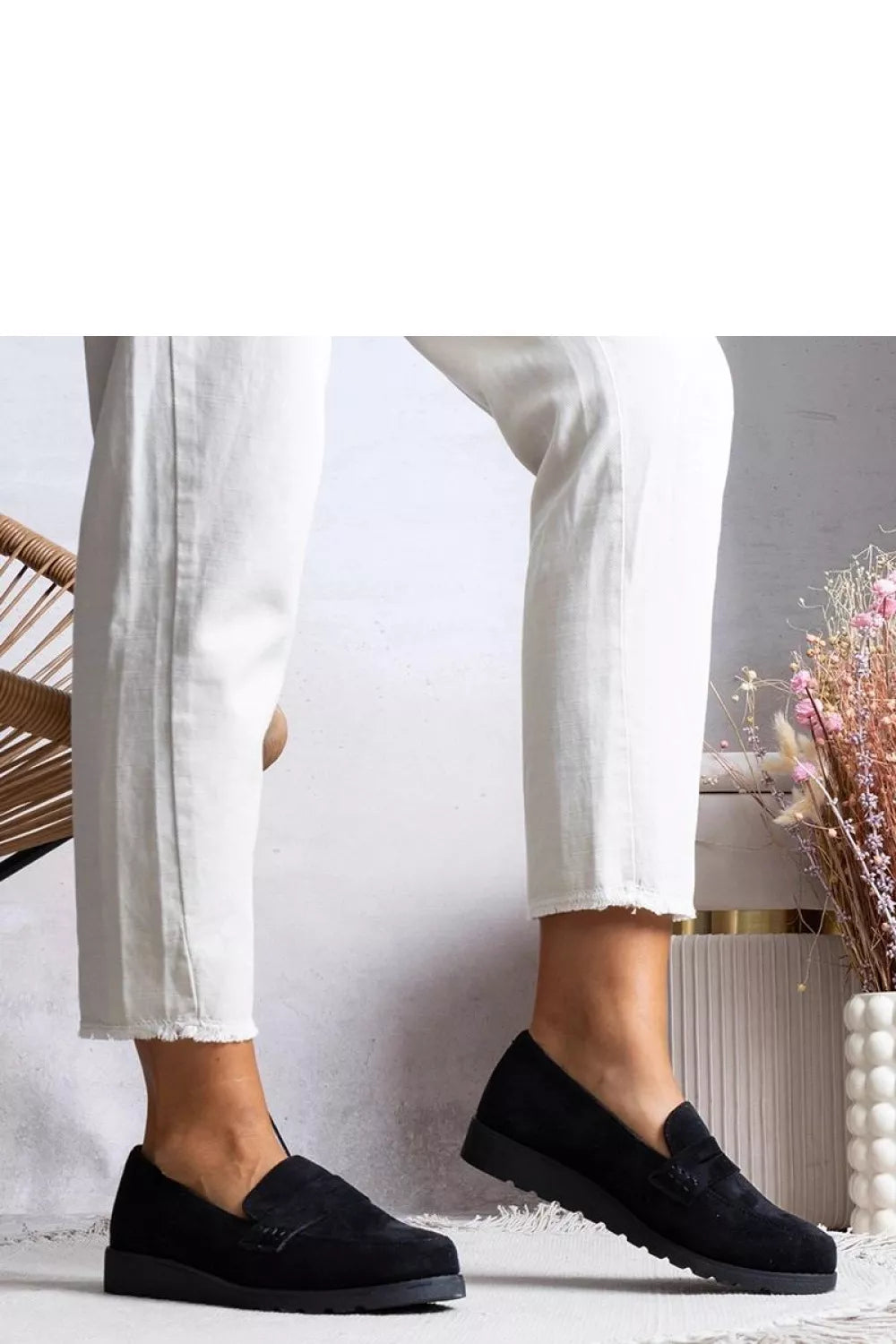 Pusbačiai, modelis 207100 Solea