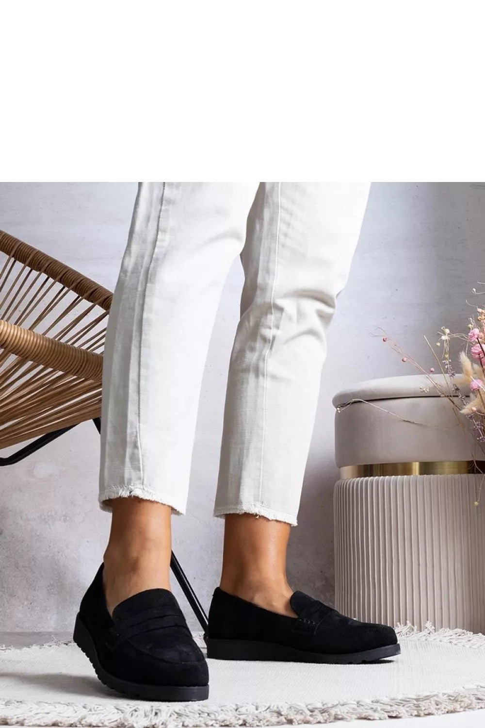 Pusbačiai, modelis 207100 Solea