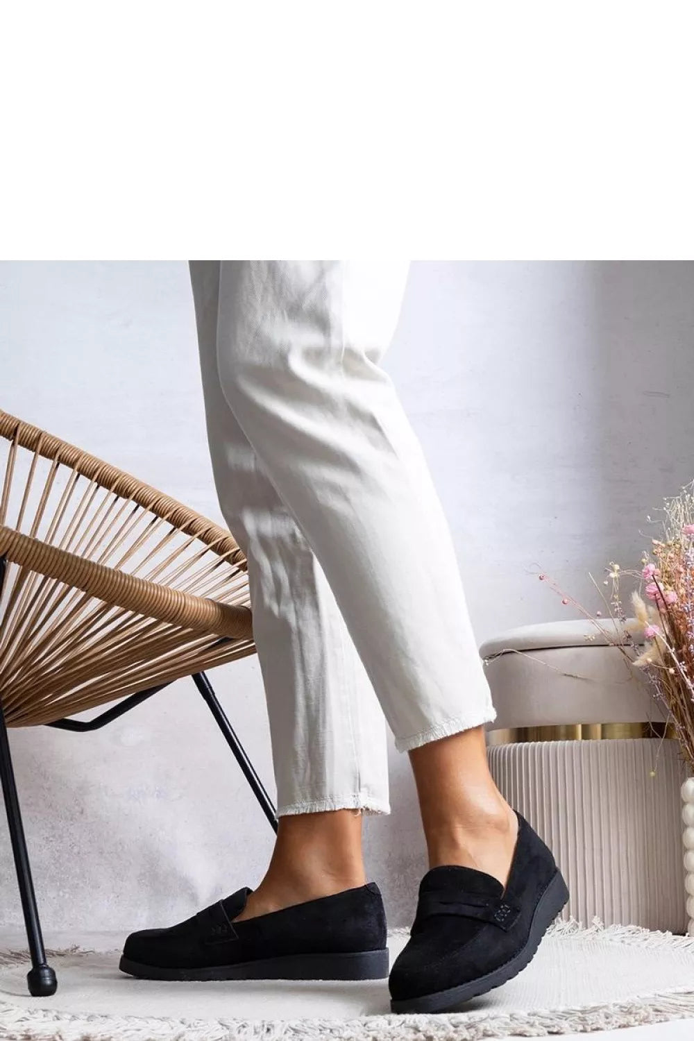 Pusbačiai, modelis 207100 Solea