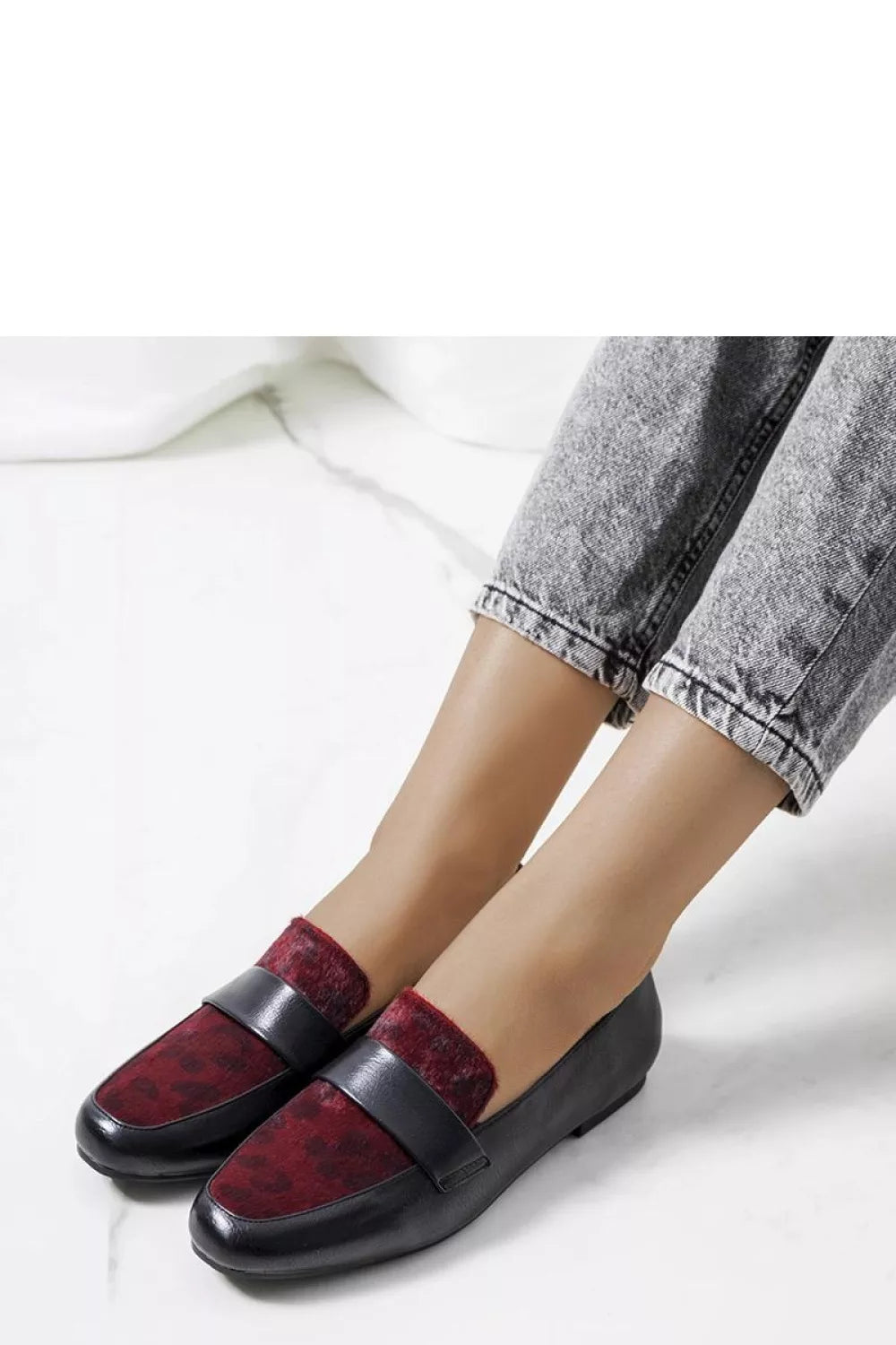 Pusbačiai, modelis 207104 Solea