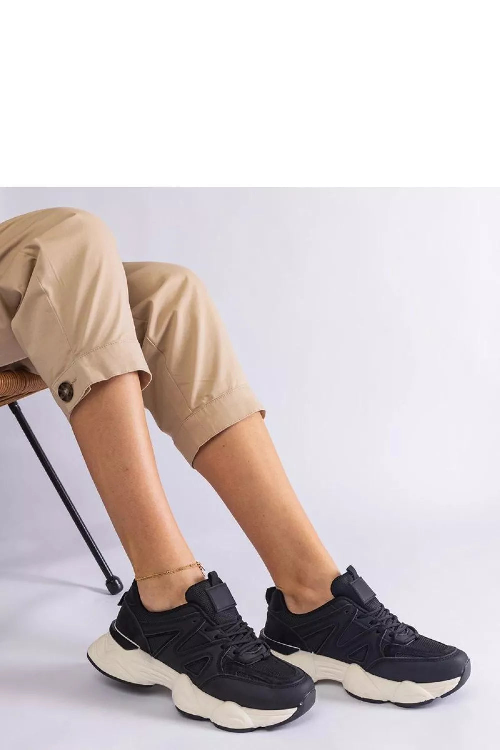 Sportbačiai, modelis 207122 Solea