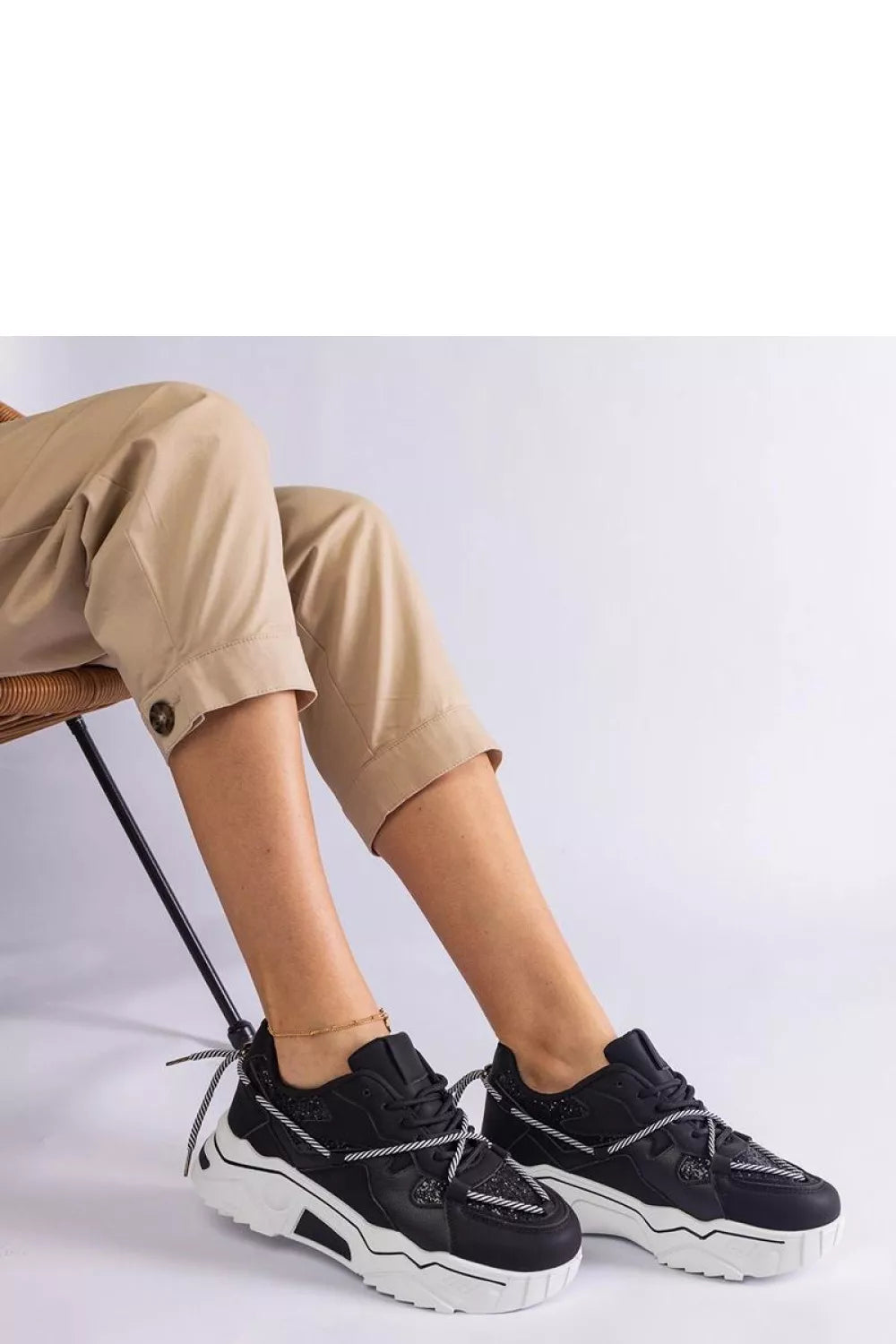 Sportbačiai, modelis 207123 Solea