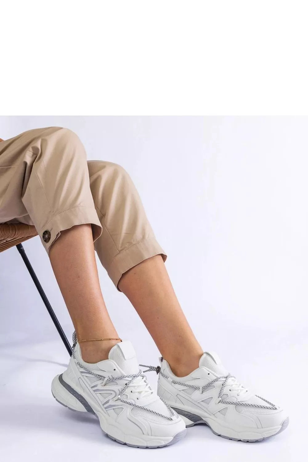 Sportbačiai, modelis 207125 Solea