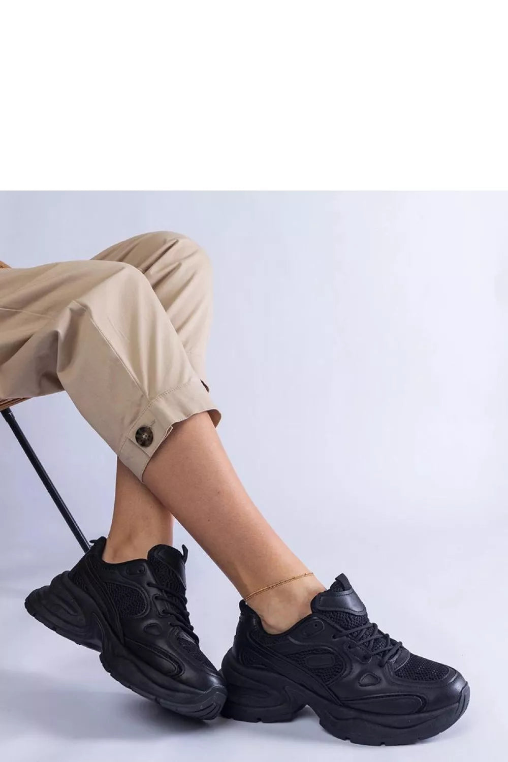 Sportbačiai, modelis 207130 Solea