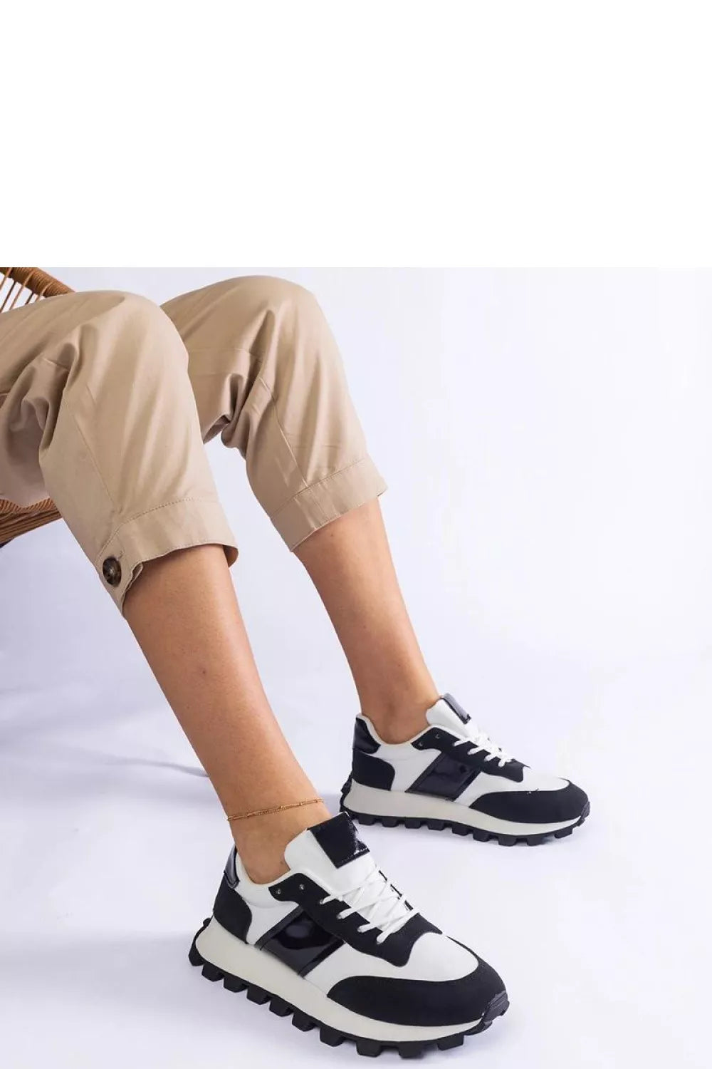 Sportbačiai, modelis 207138 Solea