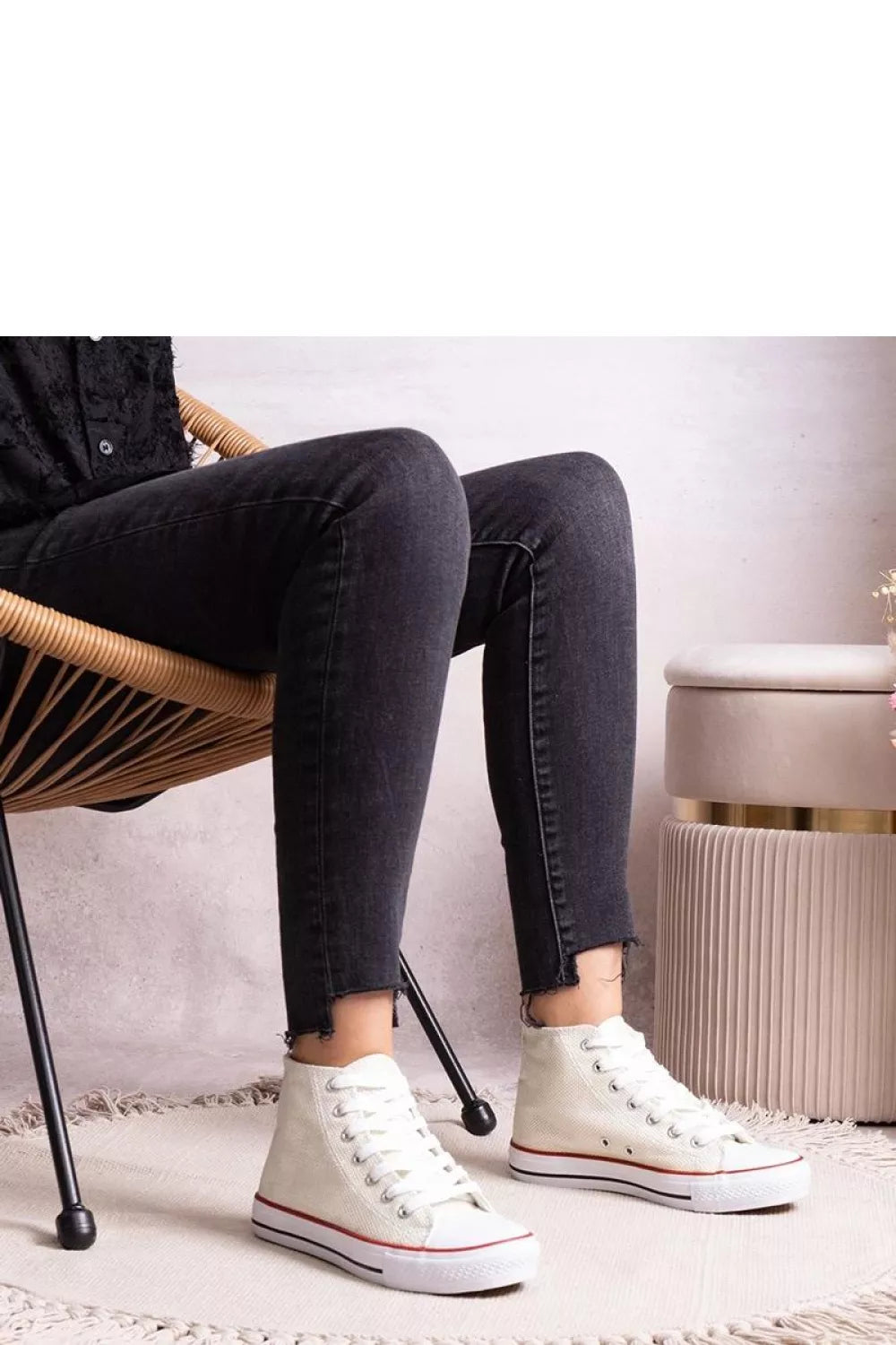 Kedai modelis 207210 Solea