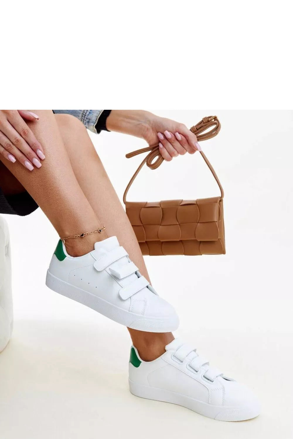 Kedai modelis 207280 Solea