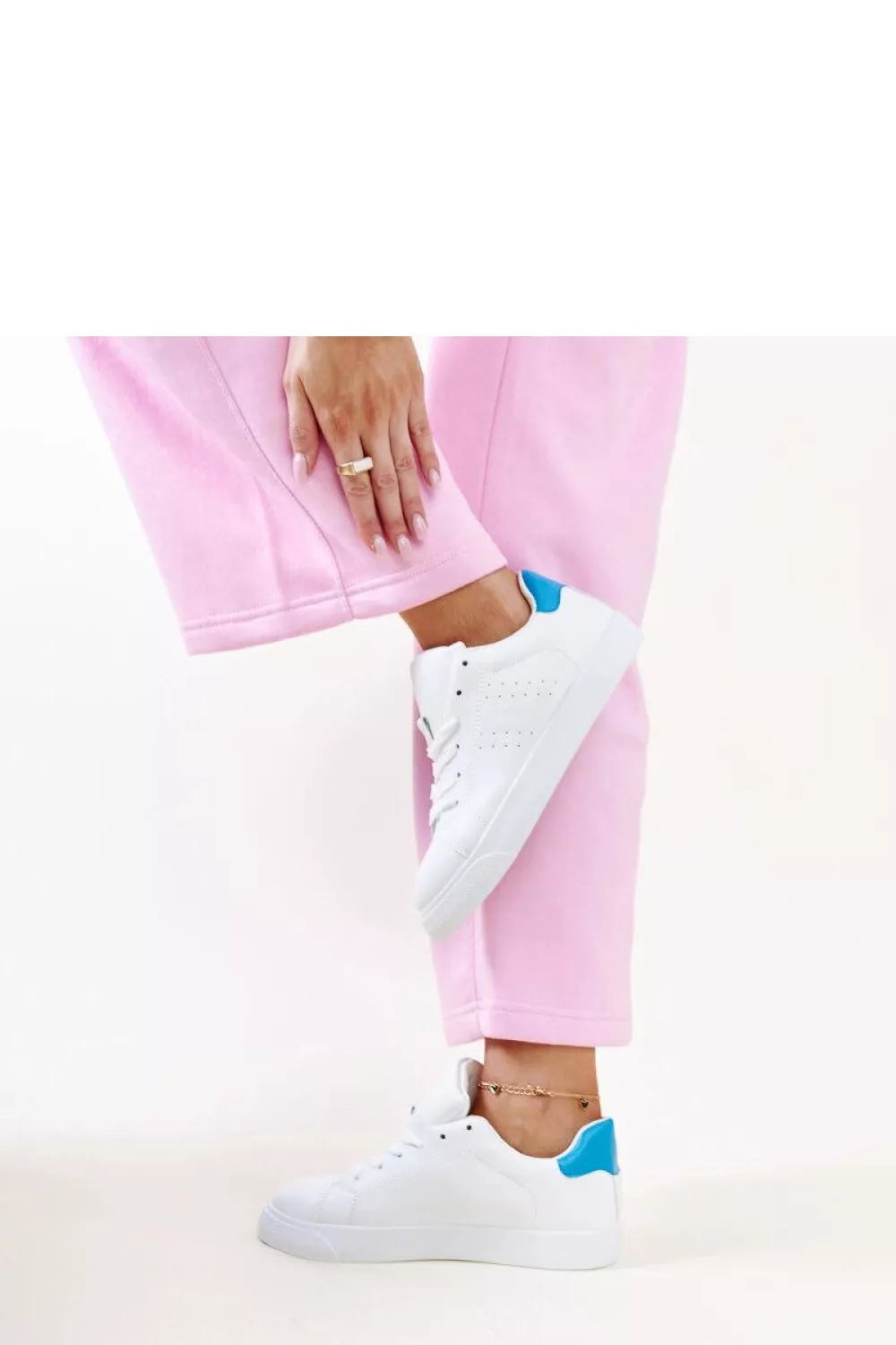 Sportbačiai, modelis 207287 Solea