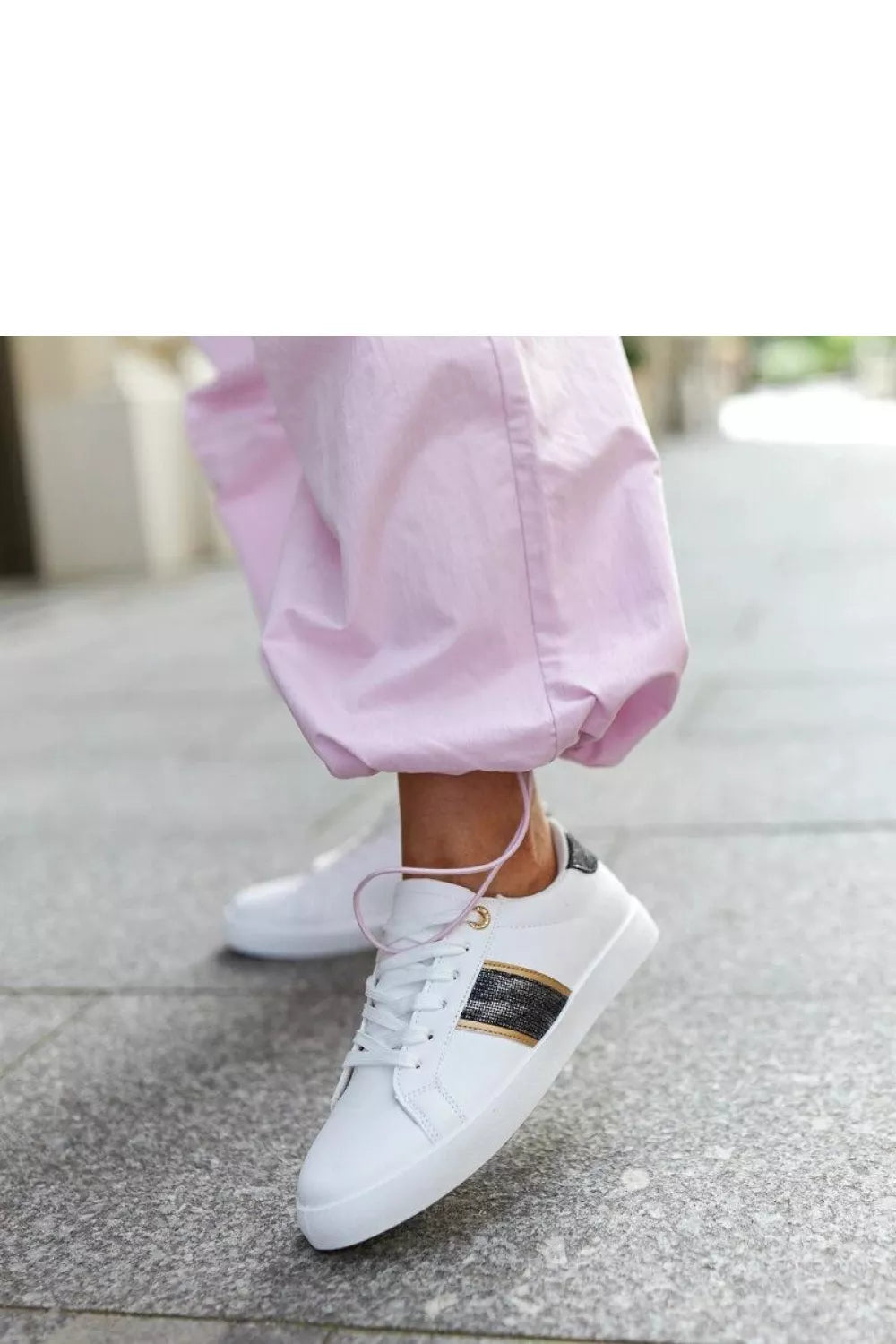 Kedai modelis 207302 Solea