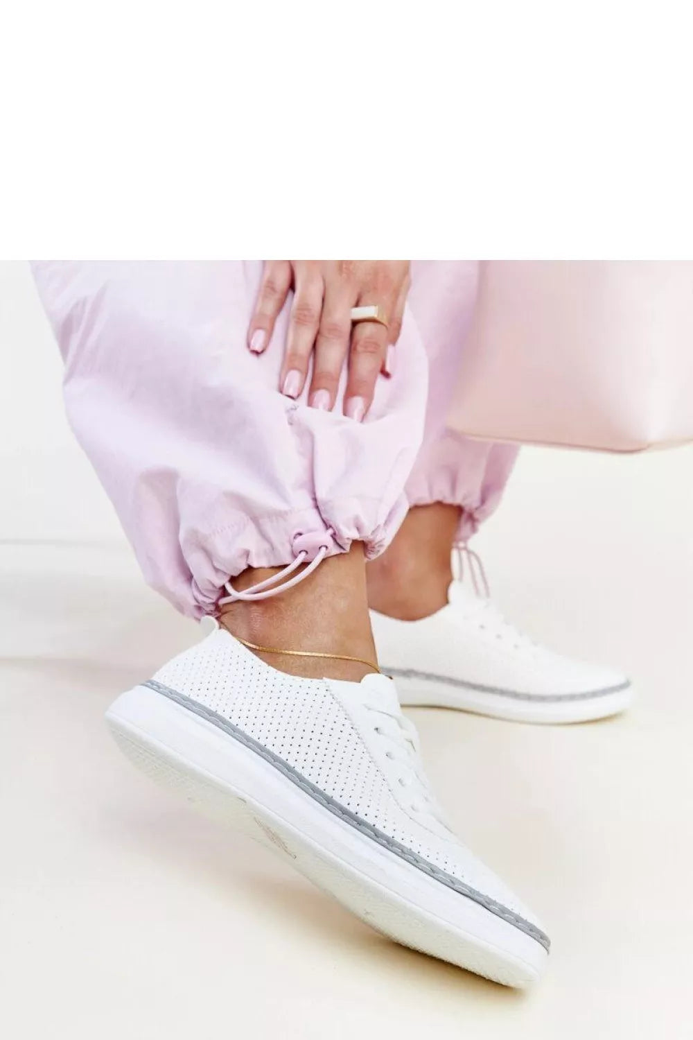 Sportbačiai, modelis 207324 Solea