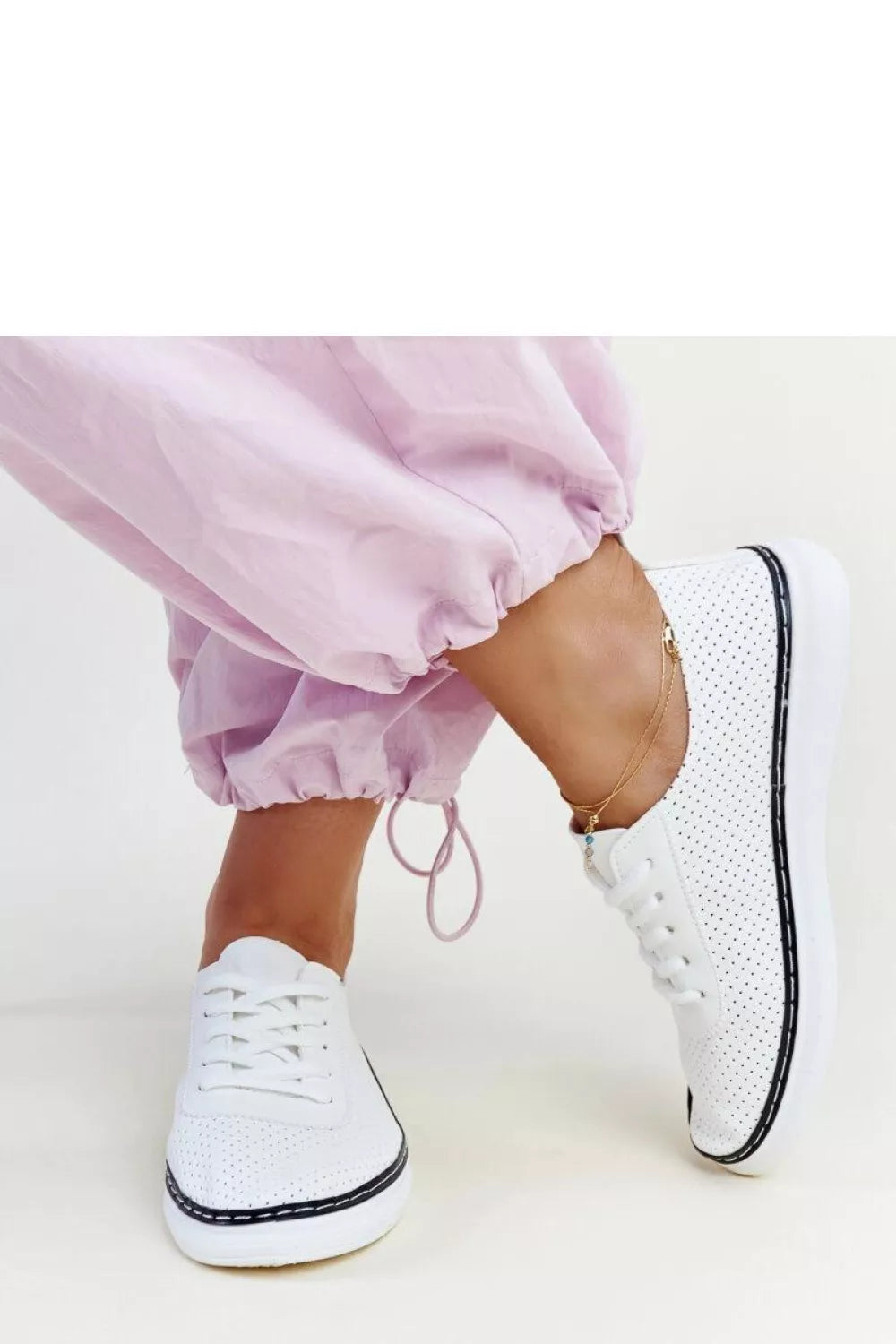 Sportbačiai, modelis 207328 Solea