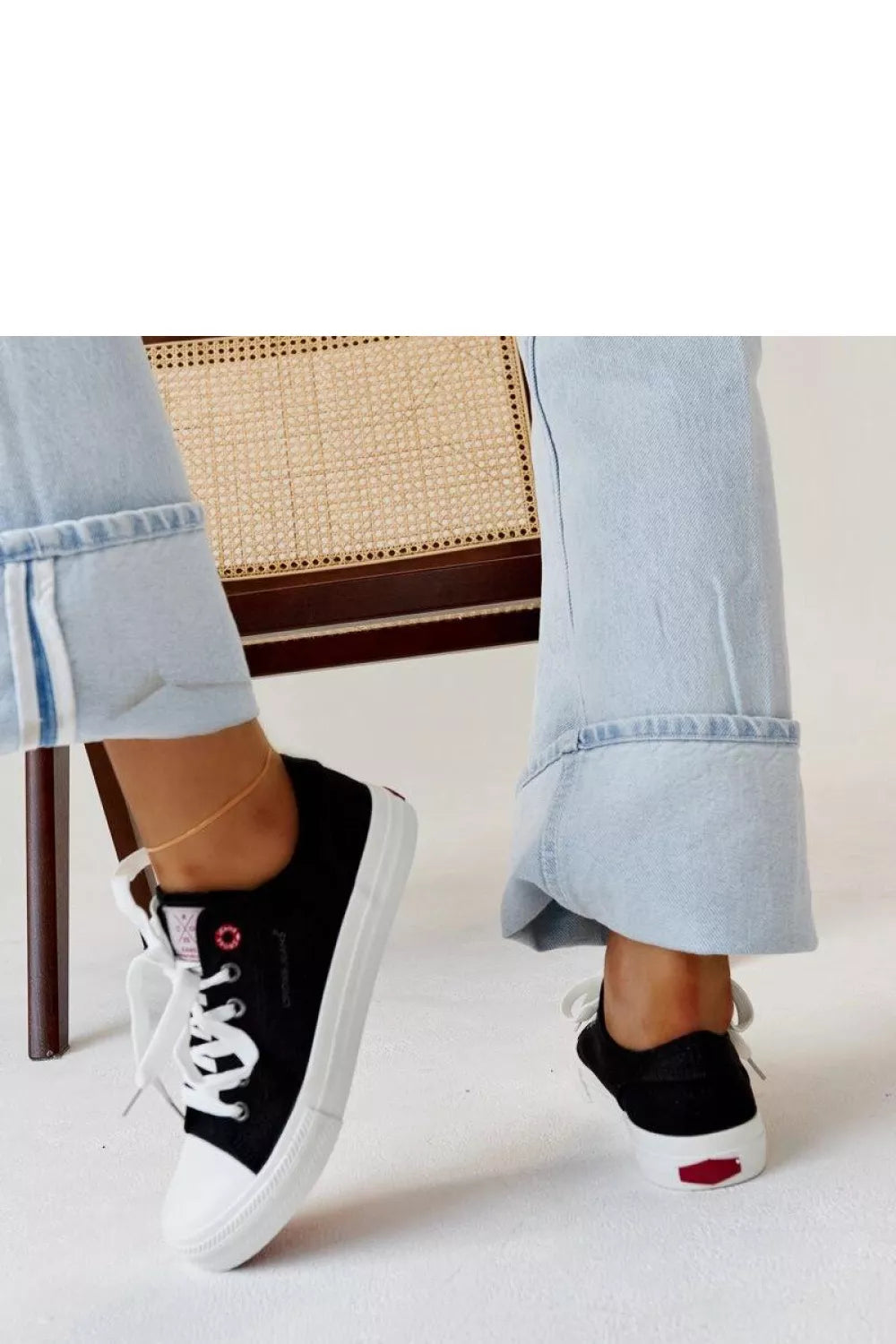 Sportbačiai, modelis 207362 Solea