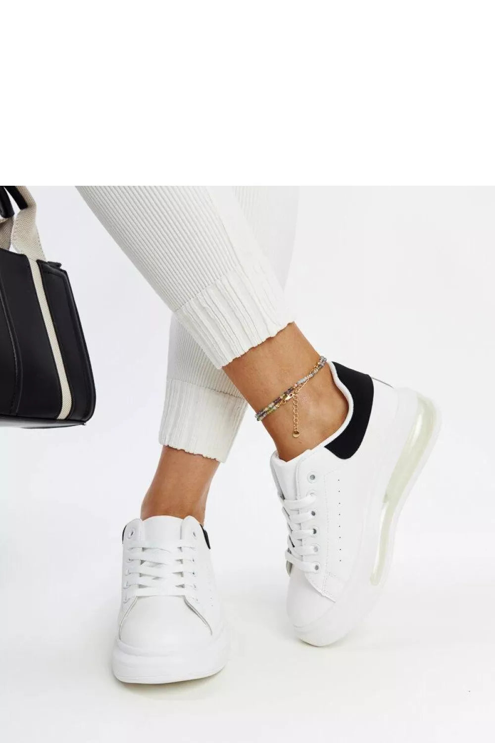 Sportbačiai, modelis 207401 Solea