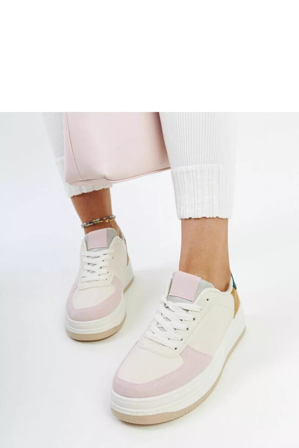 Sportbačiai, modelis 207404 Solea