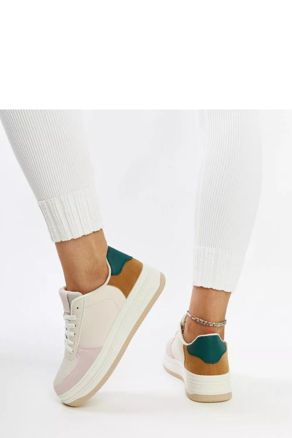 Sportbačiai, modelis 207404 Solea