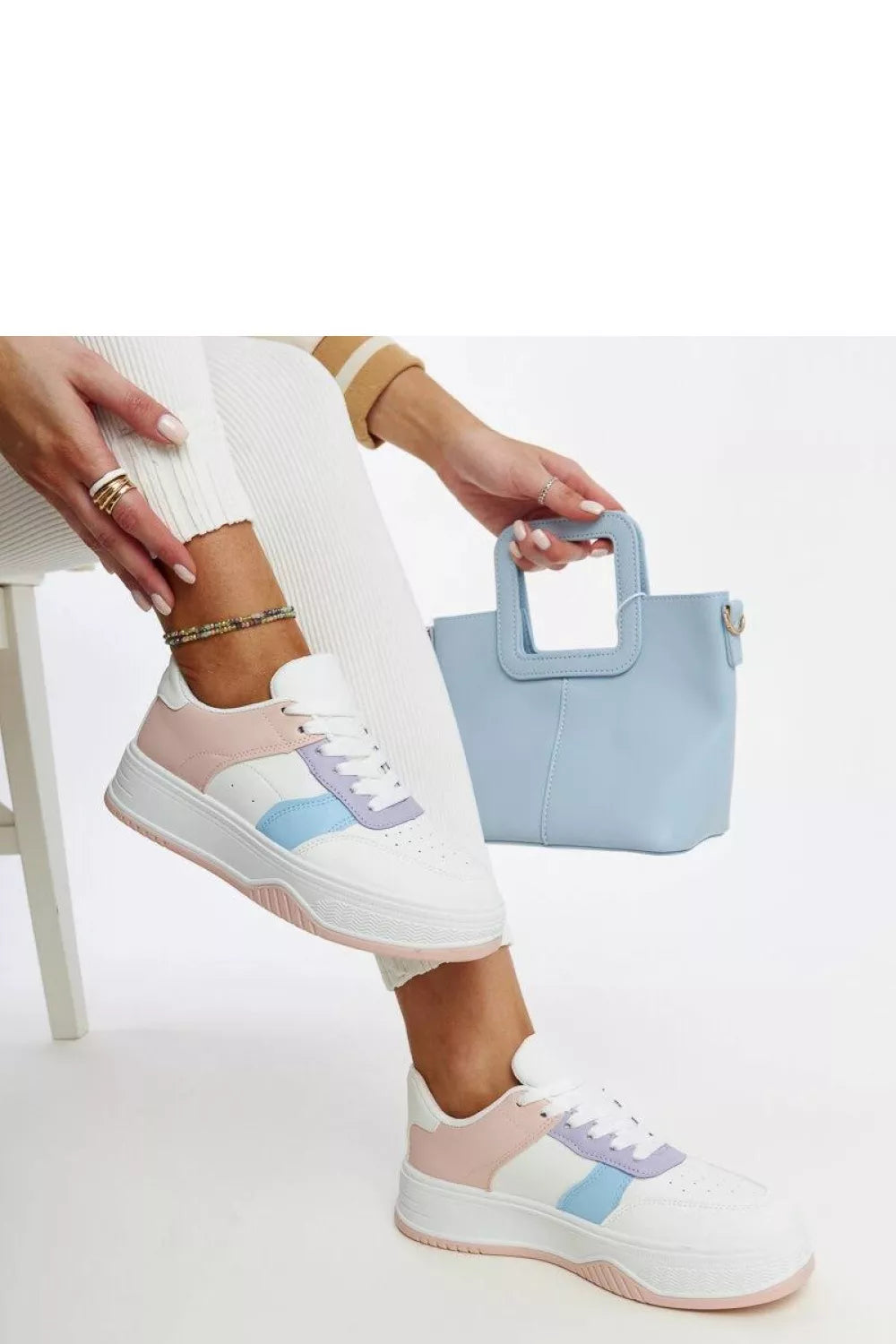Sportbačiai, modelis 207408 Solea