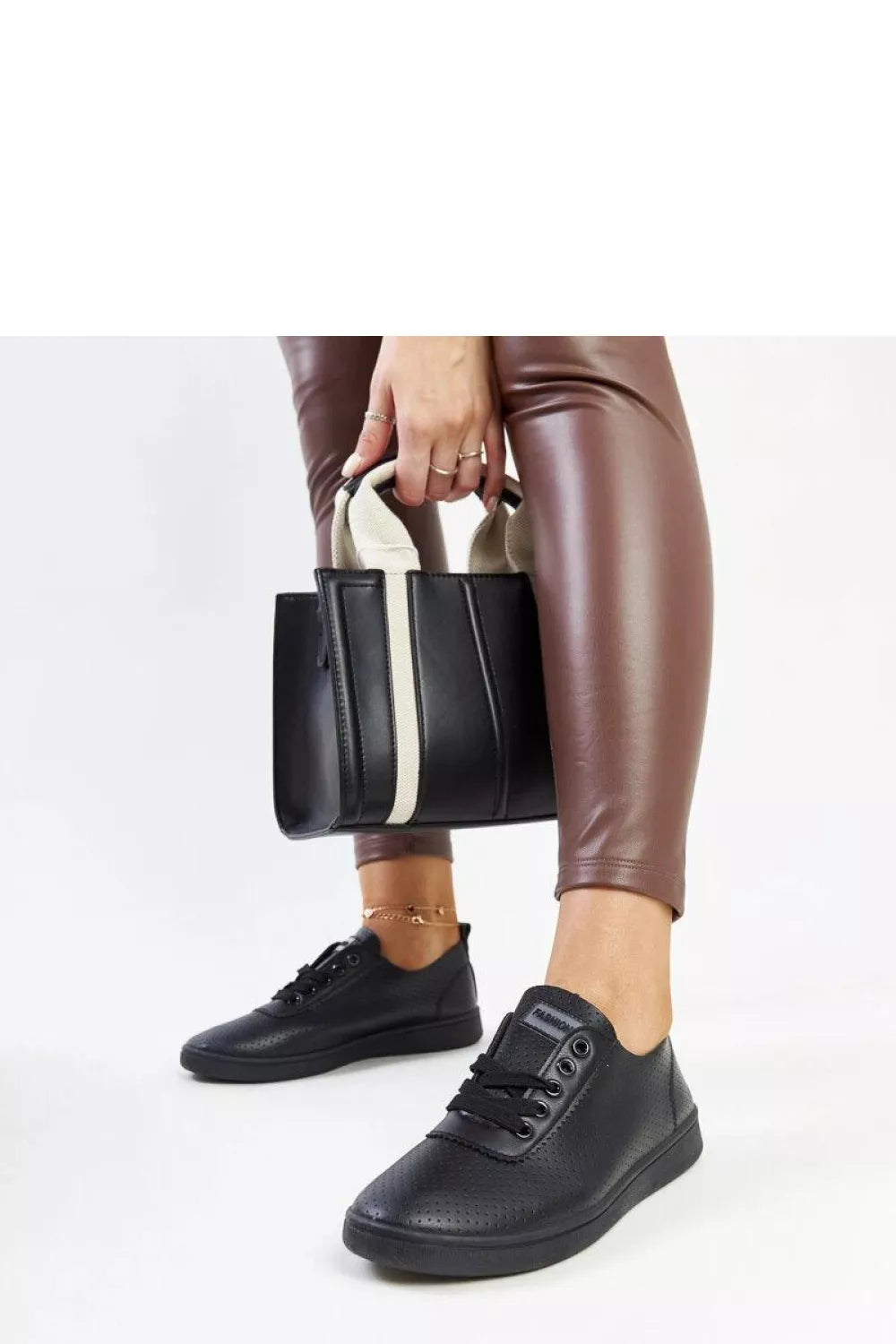 Sportbačiai, modelis 207448 Solea