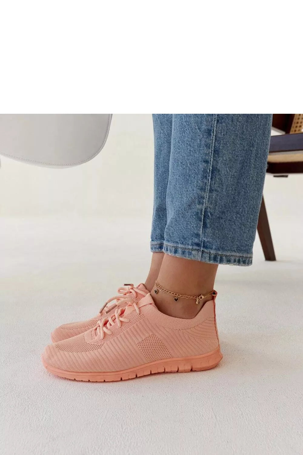 Sportbačiai, modelis 207530 Solea