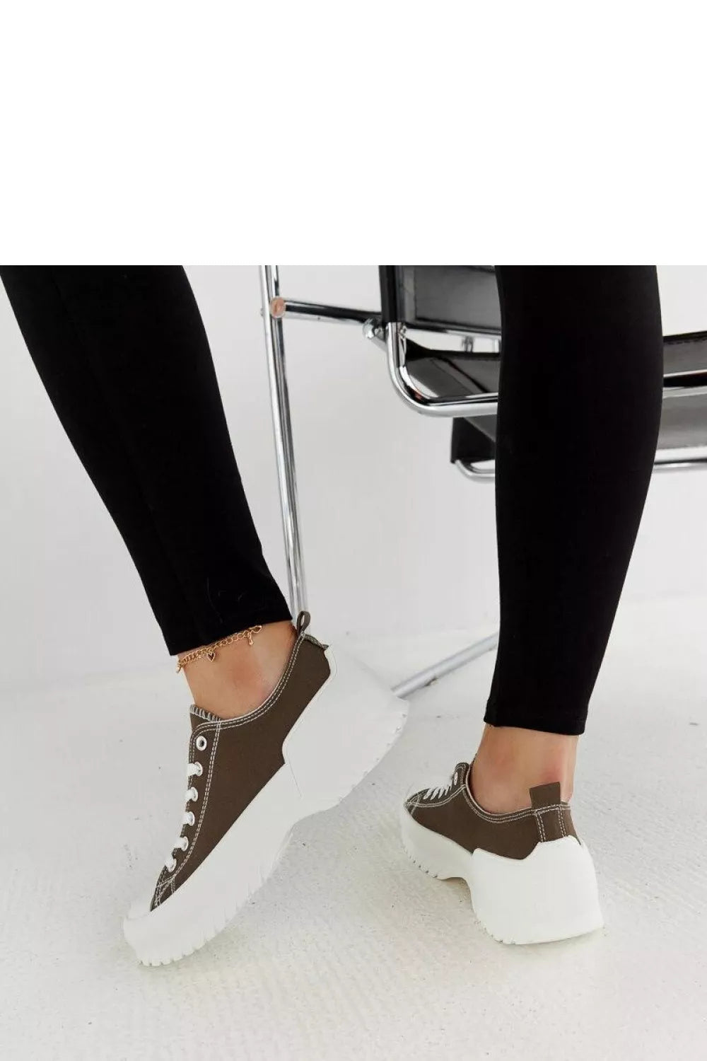 Kedai modelis 207546 Solea