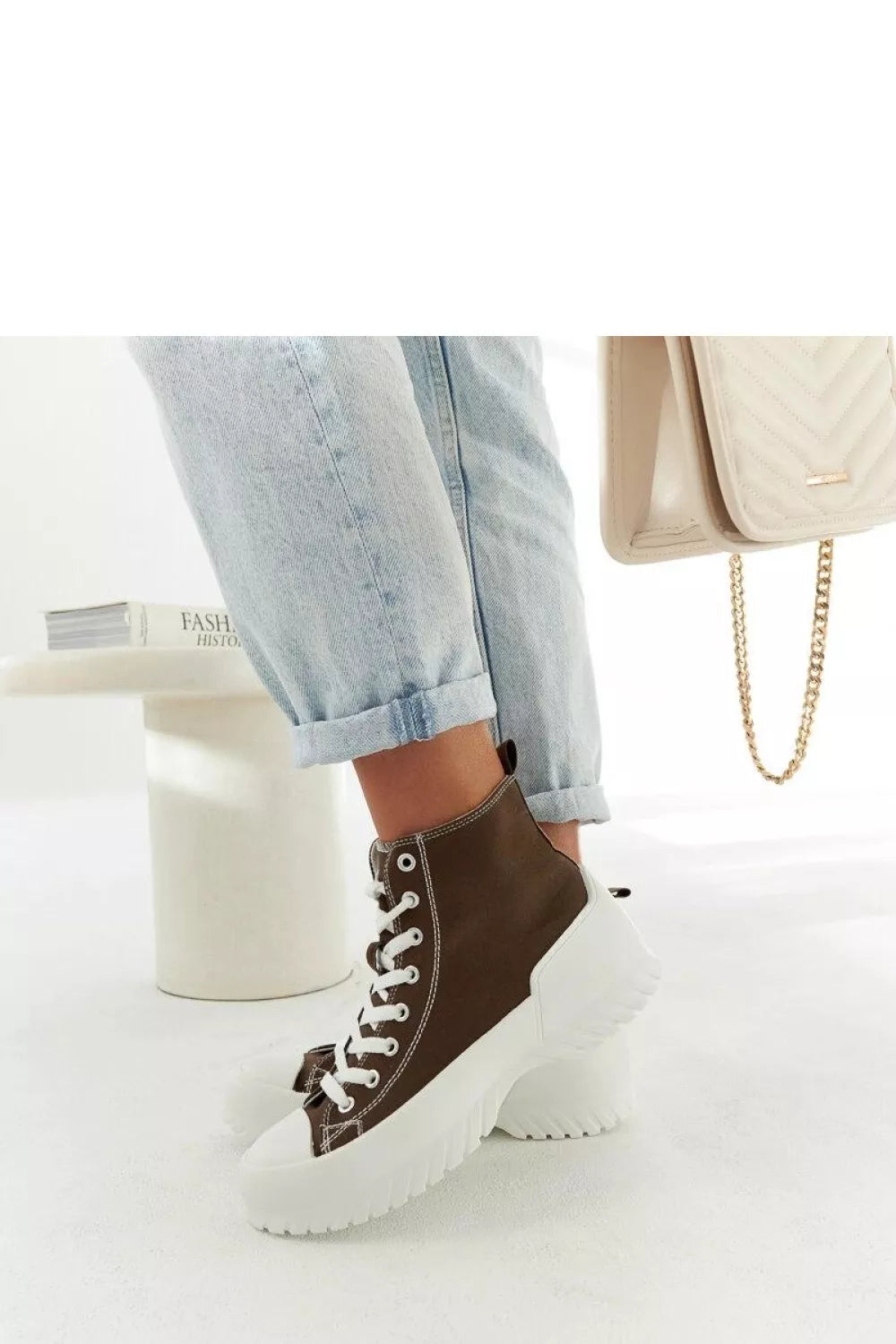 Kedai modelis 207548 Solea