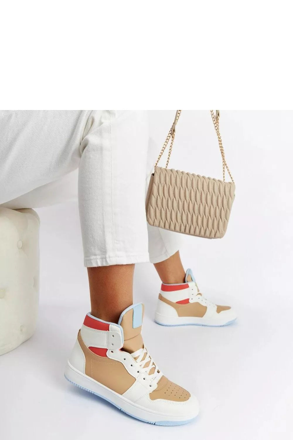 Kedai modelis 207562 Solea