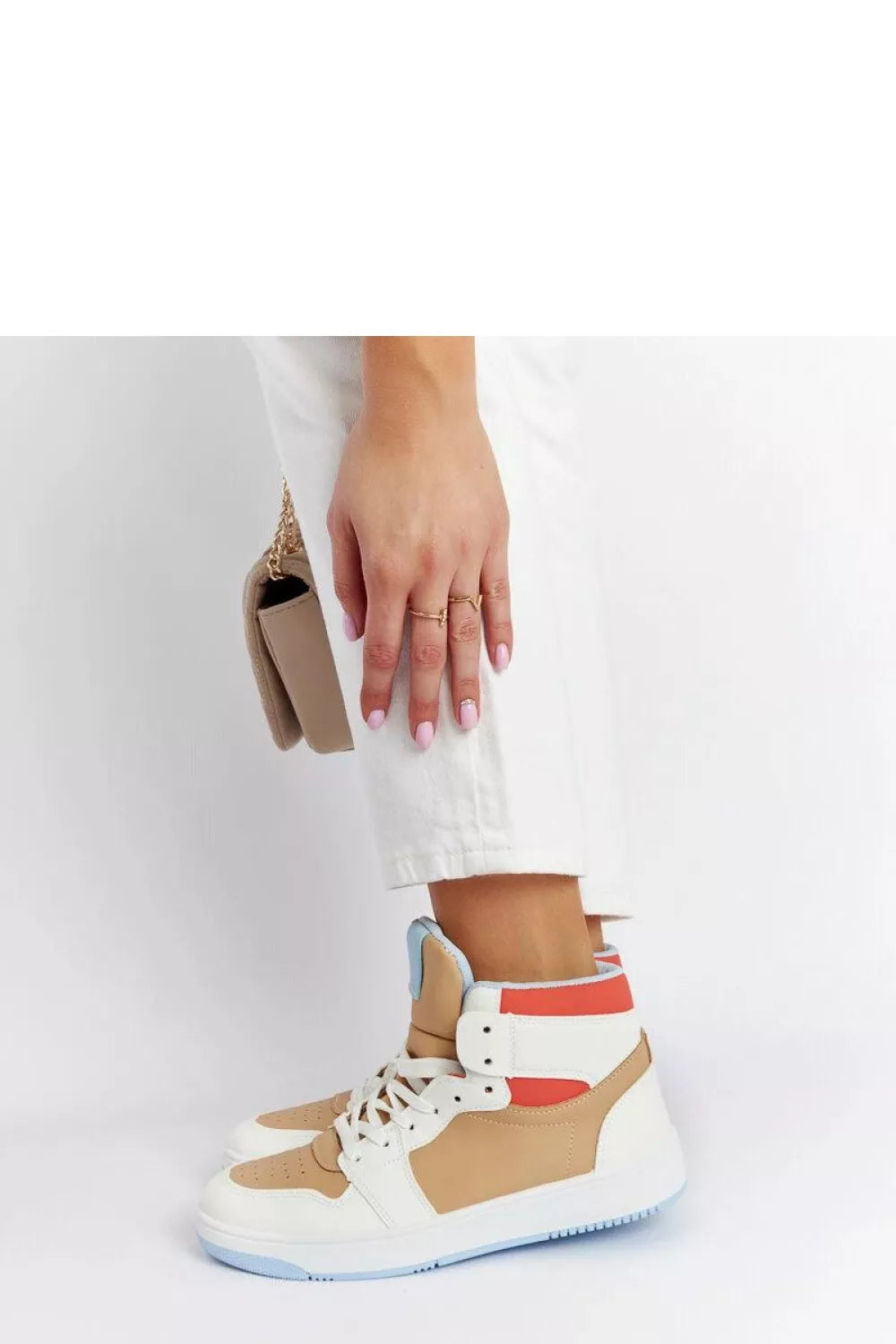 Kedai modelis 207562 Solea