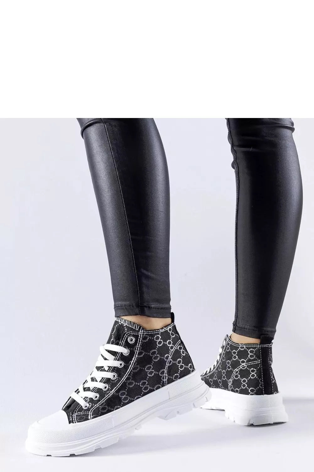 Sportbačiai, modelis 207613 Solea