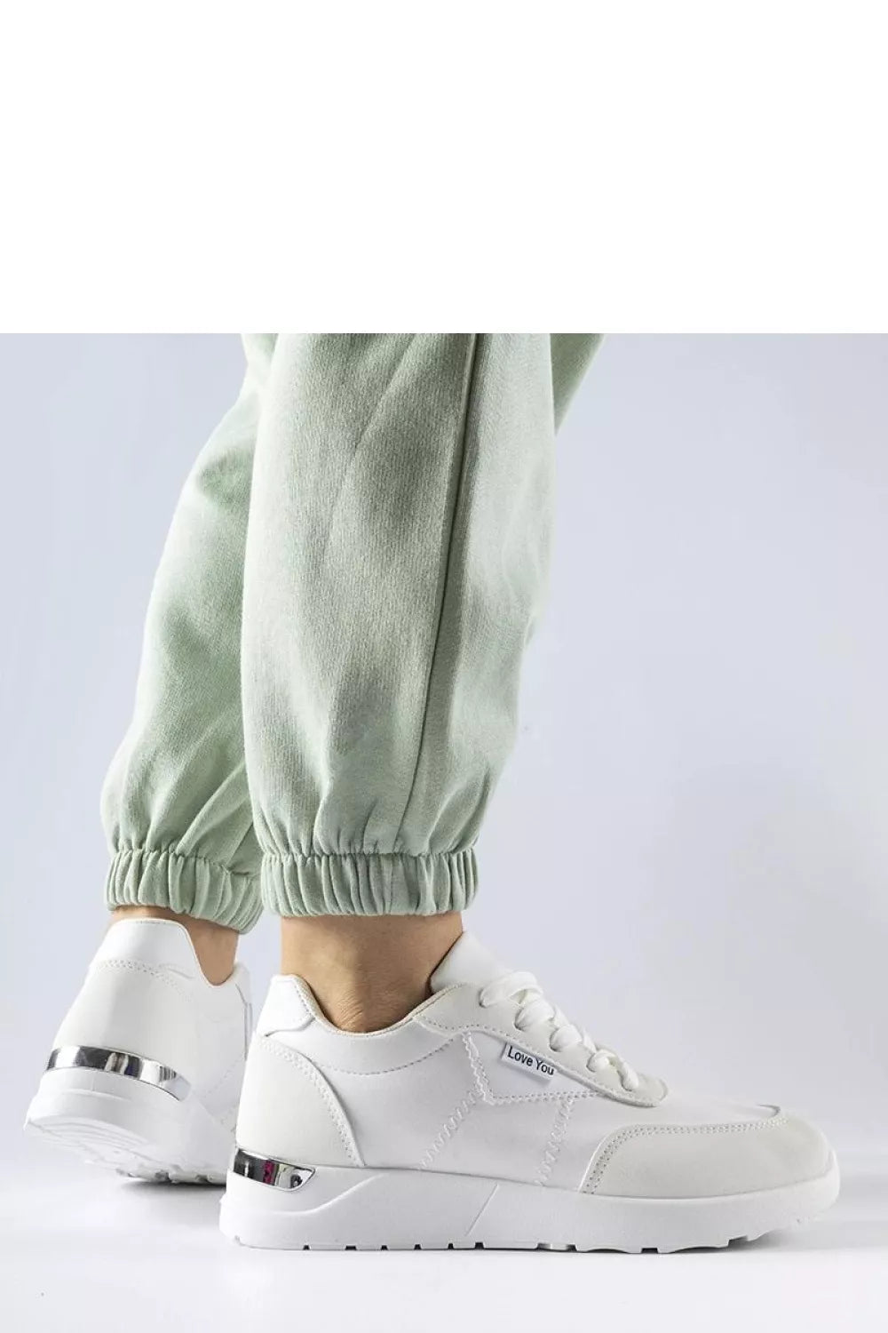 Sportbačiai, modelis 207633 Solea