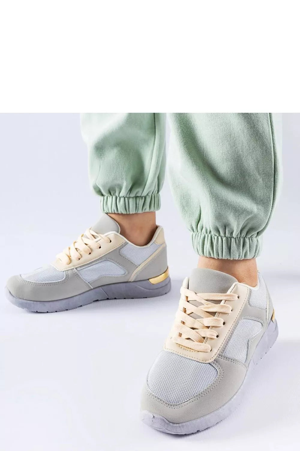 Sportbačiai, modelis 207639 Solea