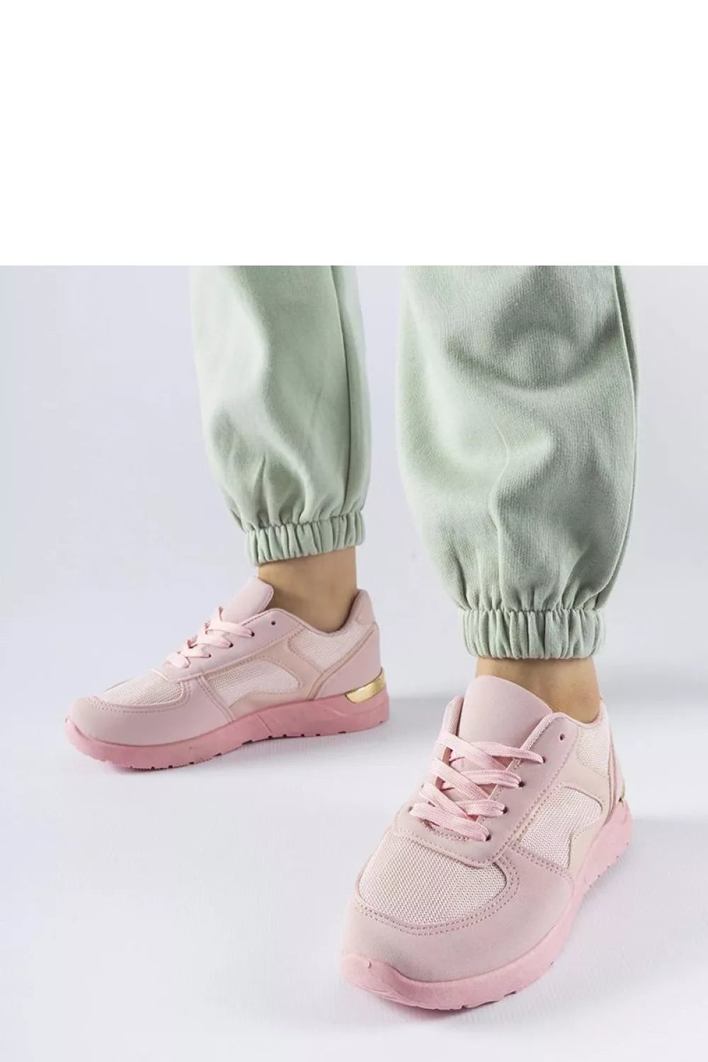 Kedai modelis 207640 Solea