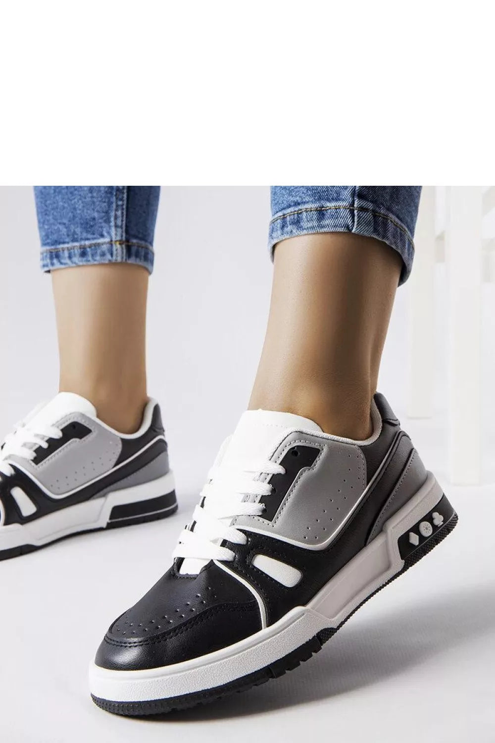 Sportbačiai, modelis 207770 Solea