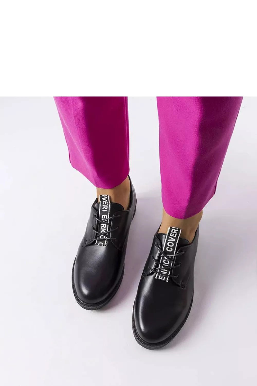 Kedai modelis 207861 Solea