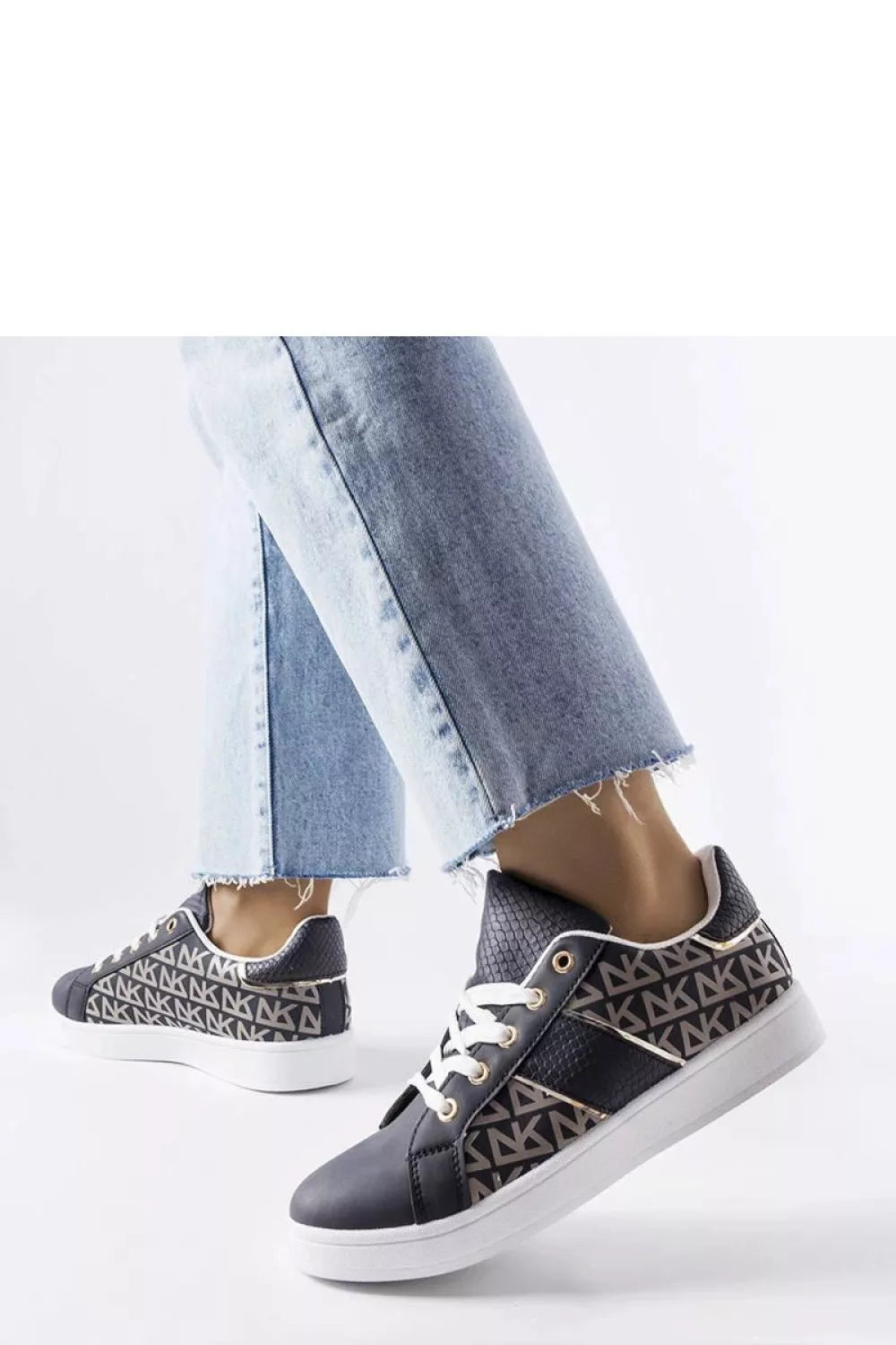 Sportbačiai, modelis 207863 Solea