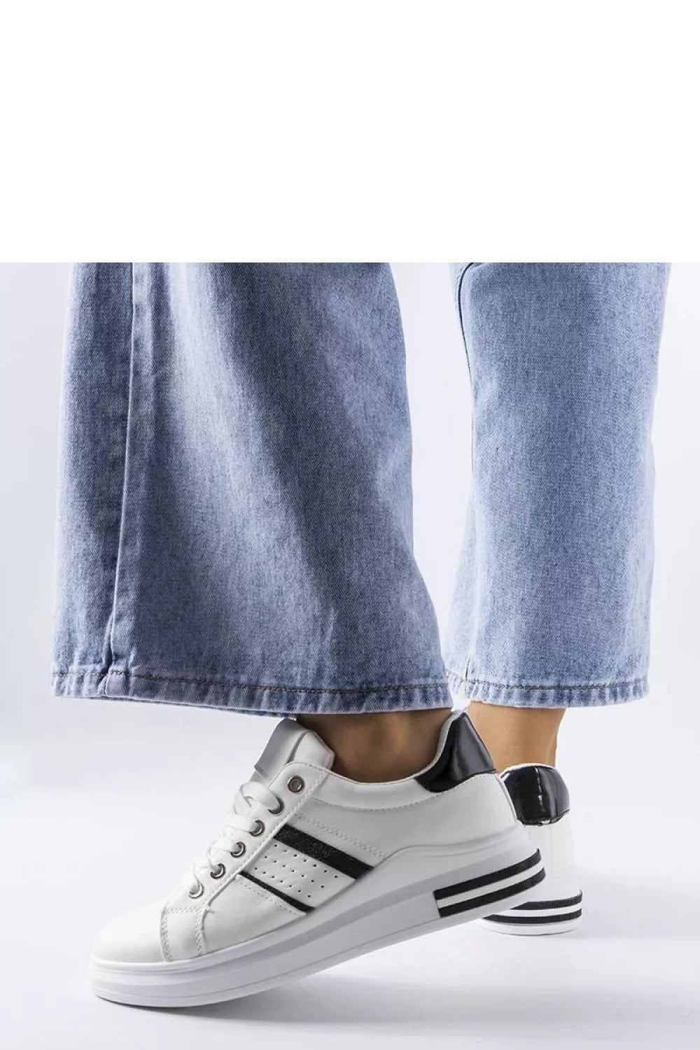 Sportbačiai, modelis 207870 Solea